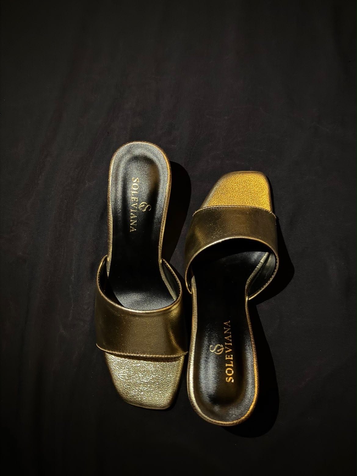 Golden Muse